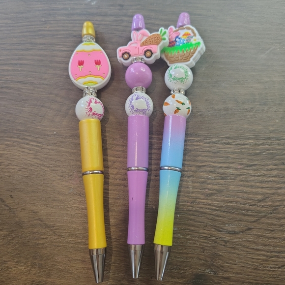 🩰 Easter-Themed Beaded Pens - Picture 10 of 12